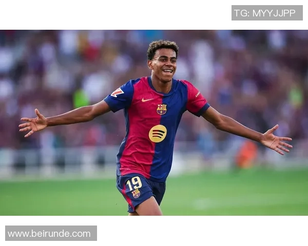 多次转会的足球明星盘点他们的职业生涯与成就